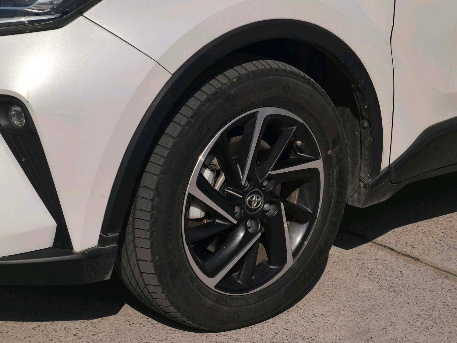 2021 Toyota C-HR Híbrido 2.0L E-CVT Edição de Luxo