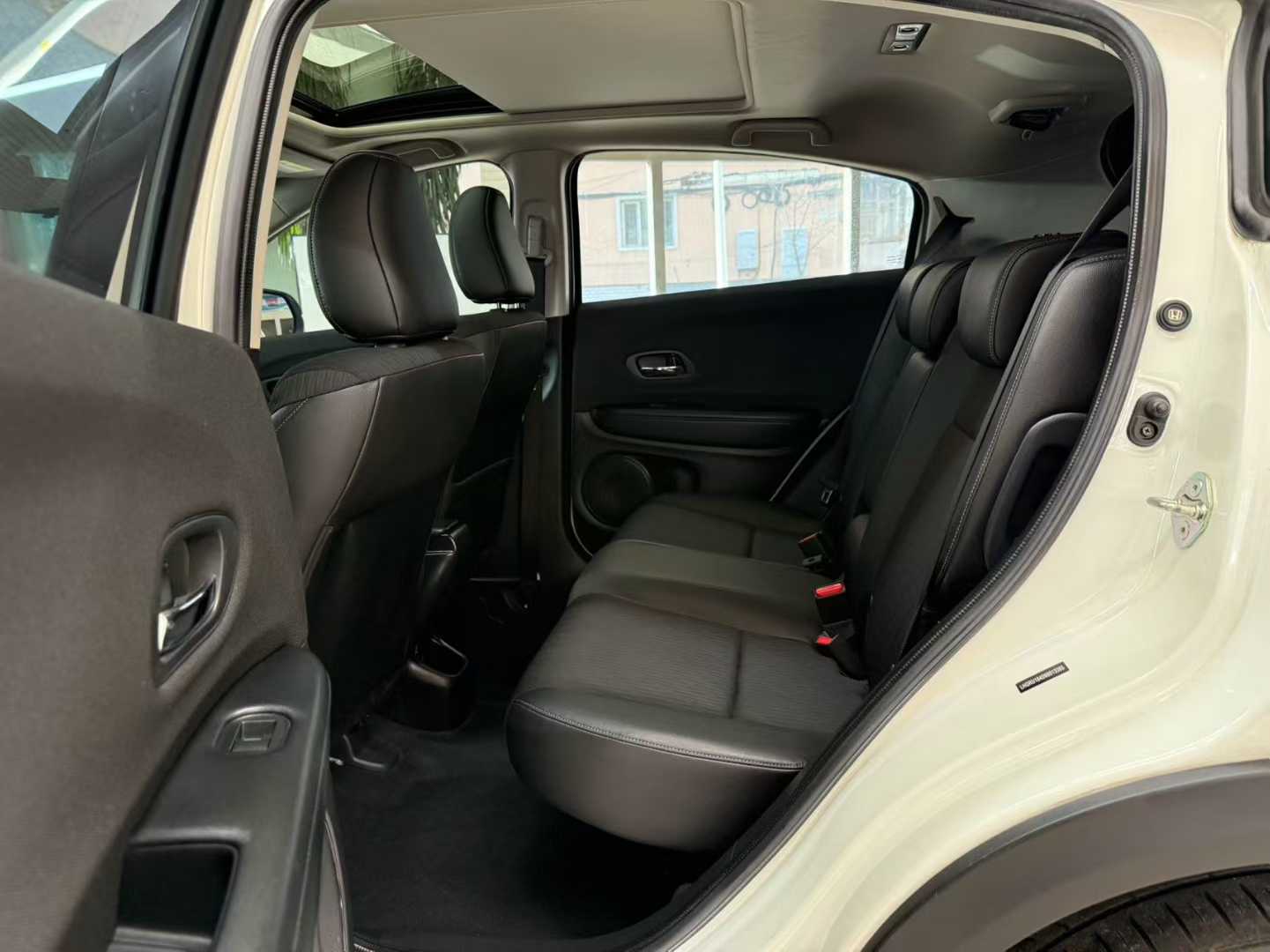 Honda 2022 Honda Binzhi (Vezel) 1.5L CVT Night Edition · Pioneer Edition