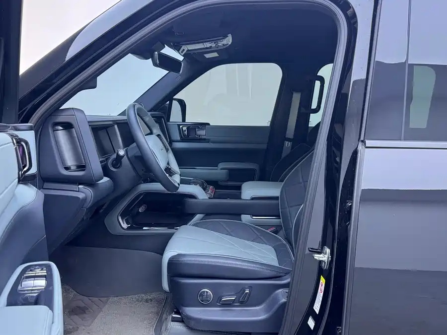 Leopard 2025 Leopard 5 Tianshen Intelligent Driving Max Edition