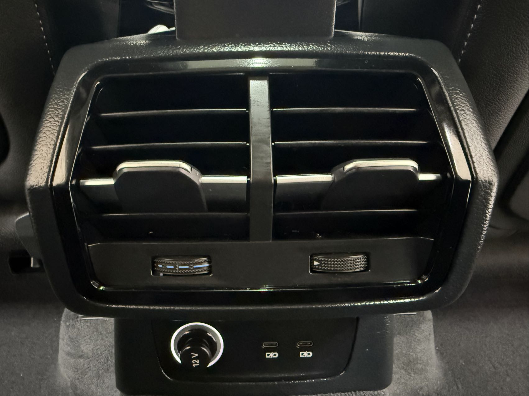 Audi Audi Q3 2021 35 TFSI Fashion Dynamic Model