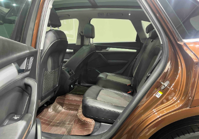 Audi Q5L 2018 40 TFSI Comfort Trim, Euro V Emission Standard