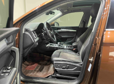 Audi Audi Q5L 2018 40 TFSI Comfort Trim, Euro V Emission Standard