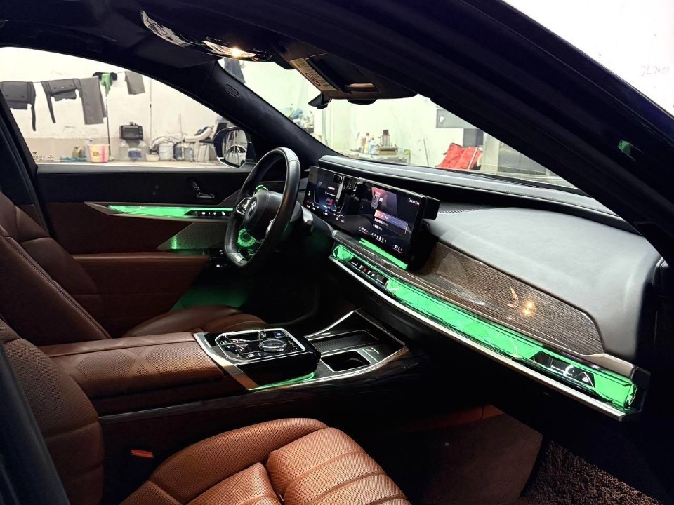 BMW i7 xDrive60 M Sport Edition Elétrico Usado