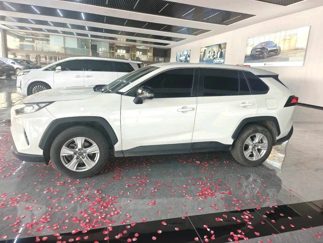 Toyota Toyota RAV4 2021 Model 2.0L CVT Two-Wheel Drive Urban Edition