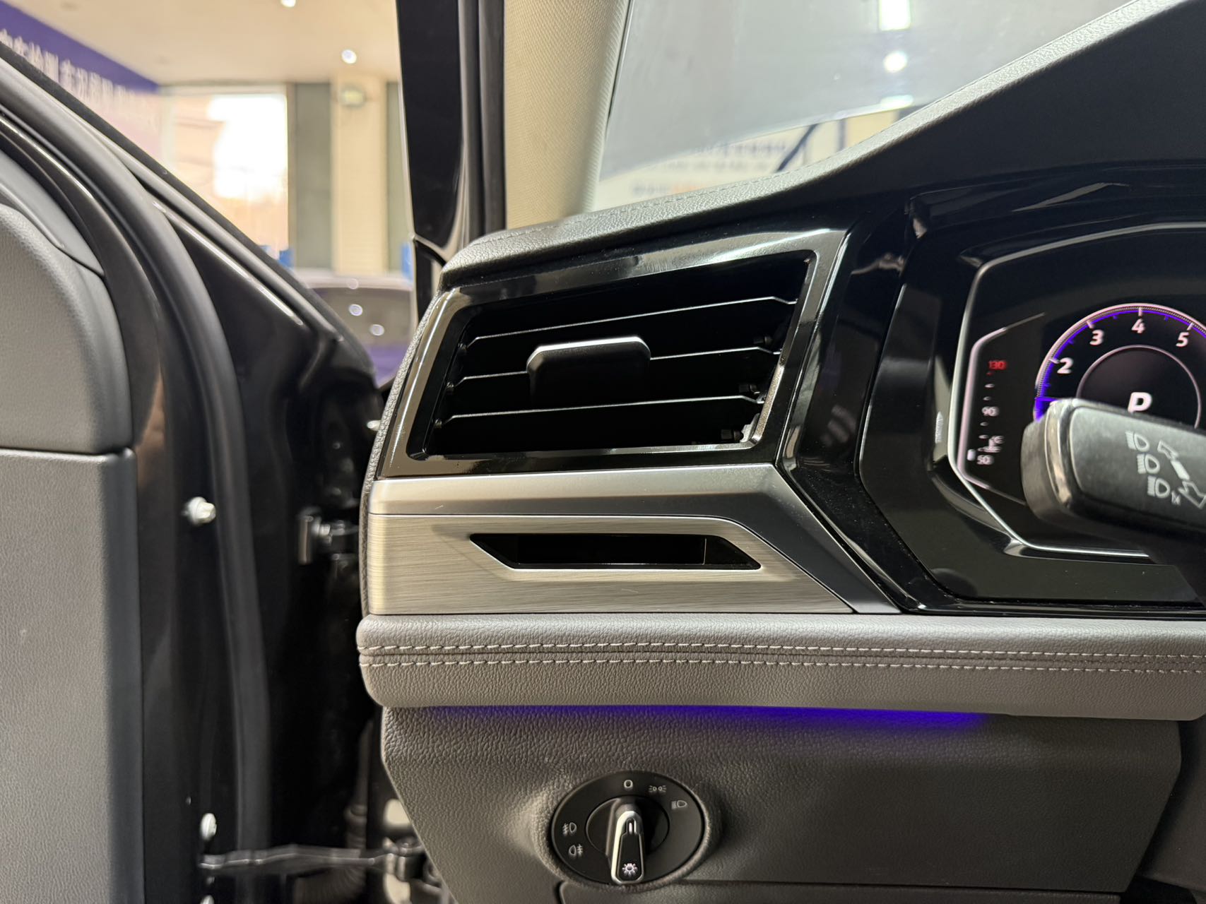 Volkswagen Volkswagen Sagitar 2022 280TSI DSG Beyond Edition