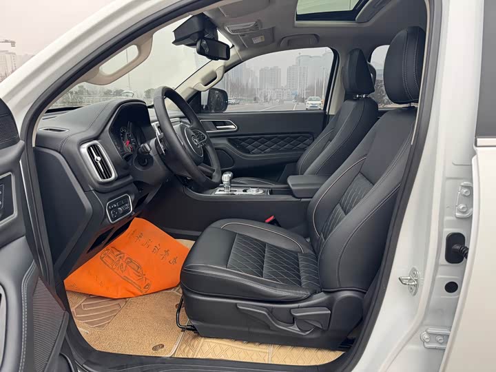 Great Wall  2021 PAO 2.0T passenger car global version automatic gasoline 4WD comfortable model