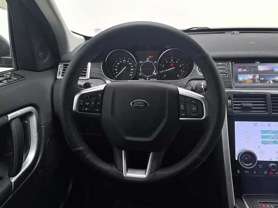 Land Rover  Land Rover Discovery Sport 2017 2.0T HSE