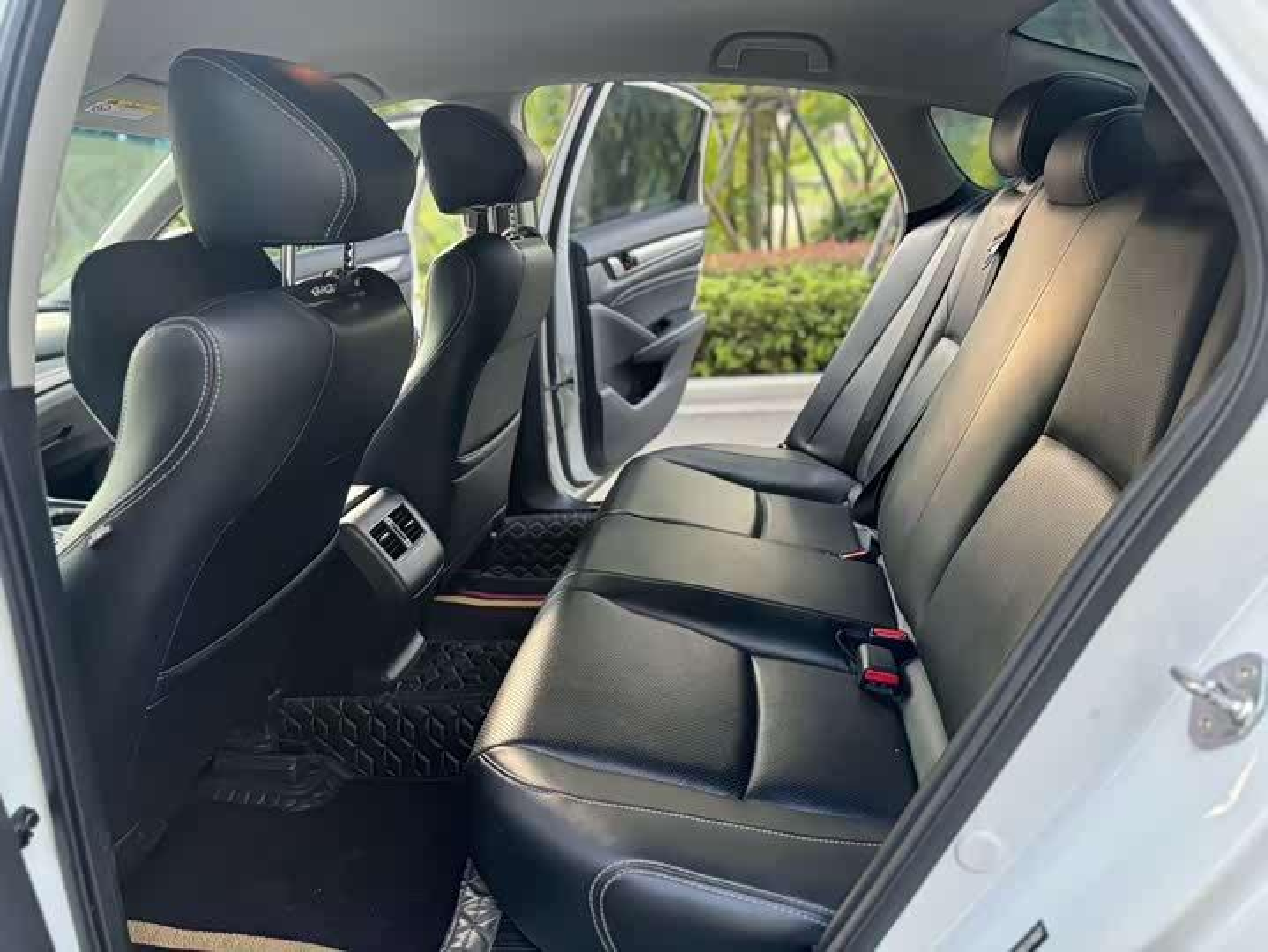 Honda 2018 Honda Accord Hybrid 2.0L Sport Edition 