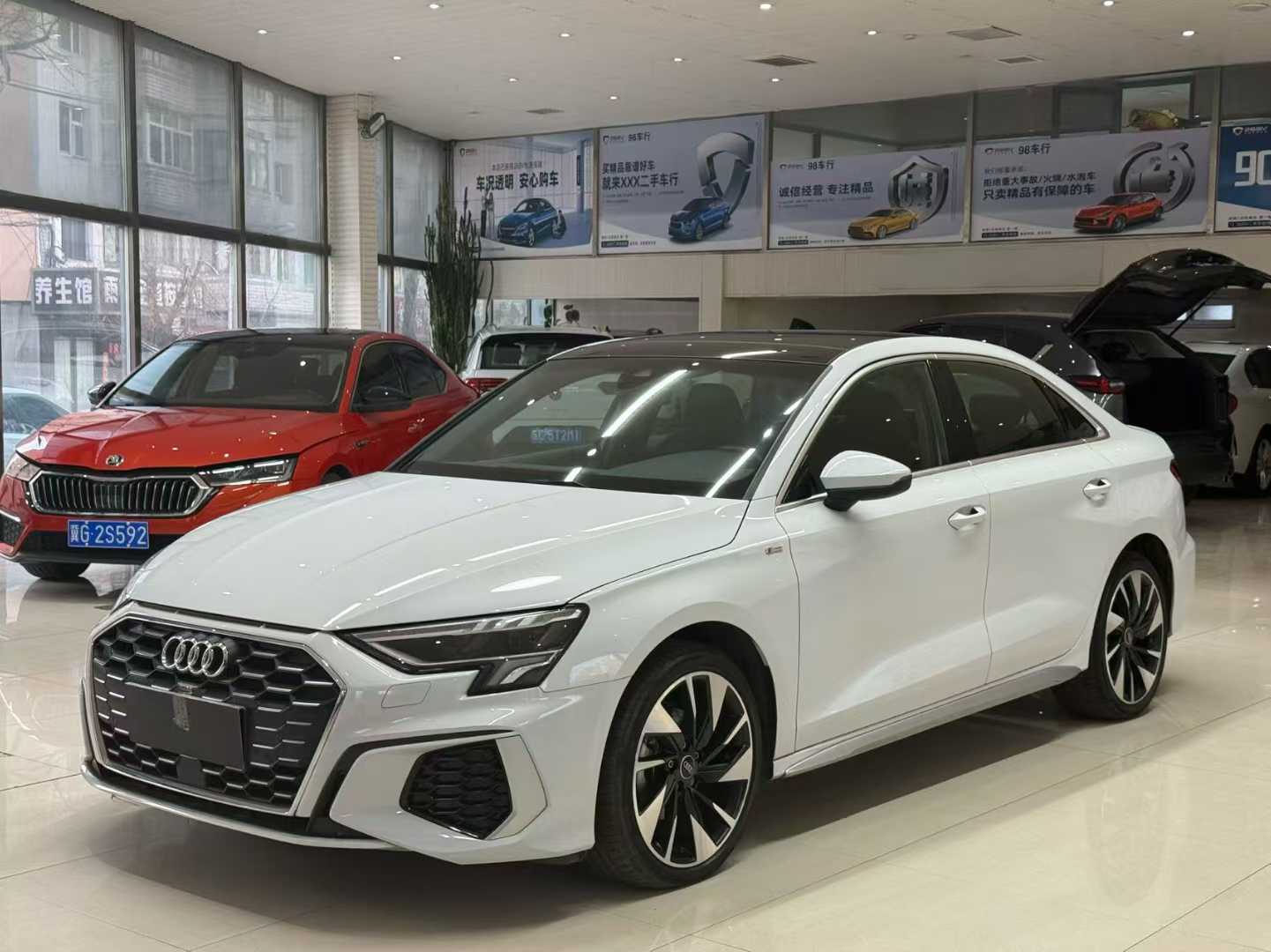 2022 Ауди A3L Лимузин 35 TFSI Фэшн Спорт Эдишн