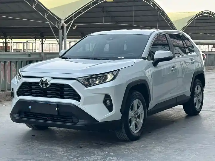 Toyota 2024 Toyota RAV4 2.0L CVT 2WD Urban Edition