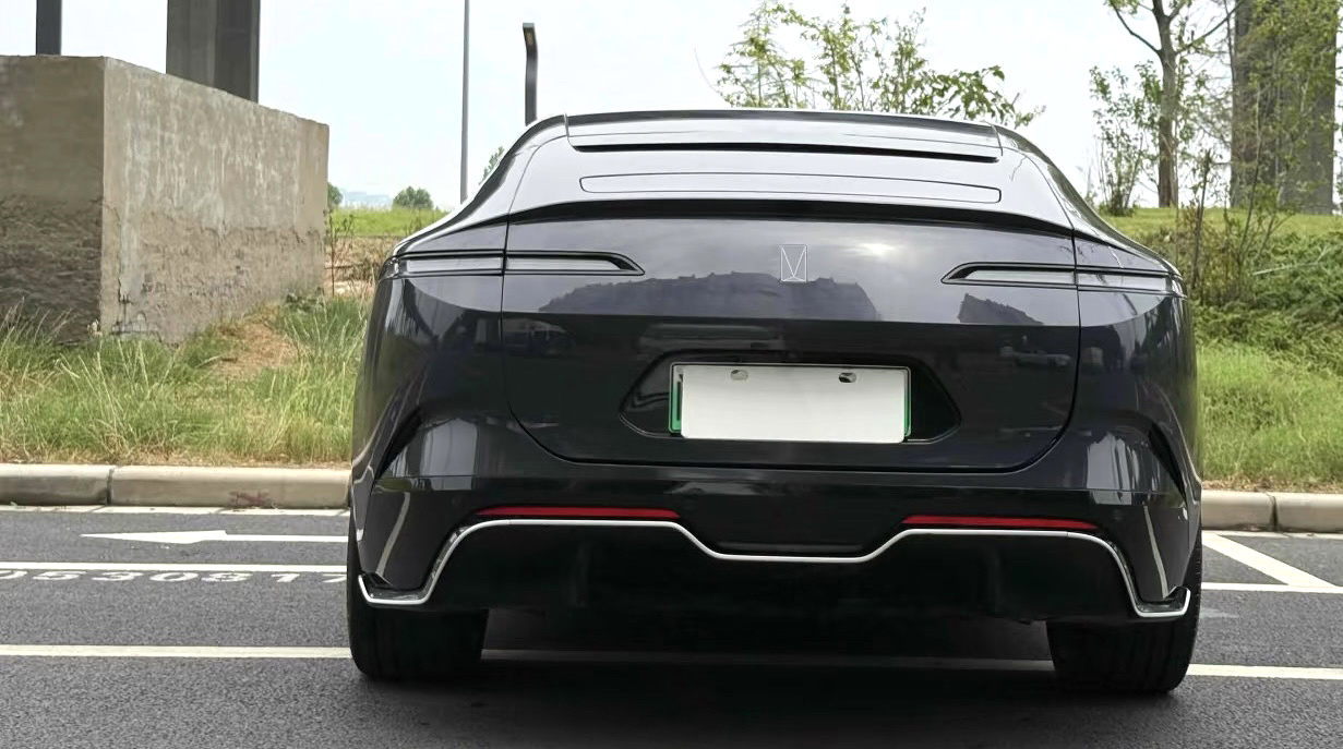 AVATR 2025 AVATR 12 Max Pure Electric RWD