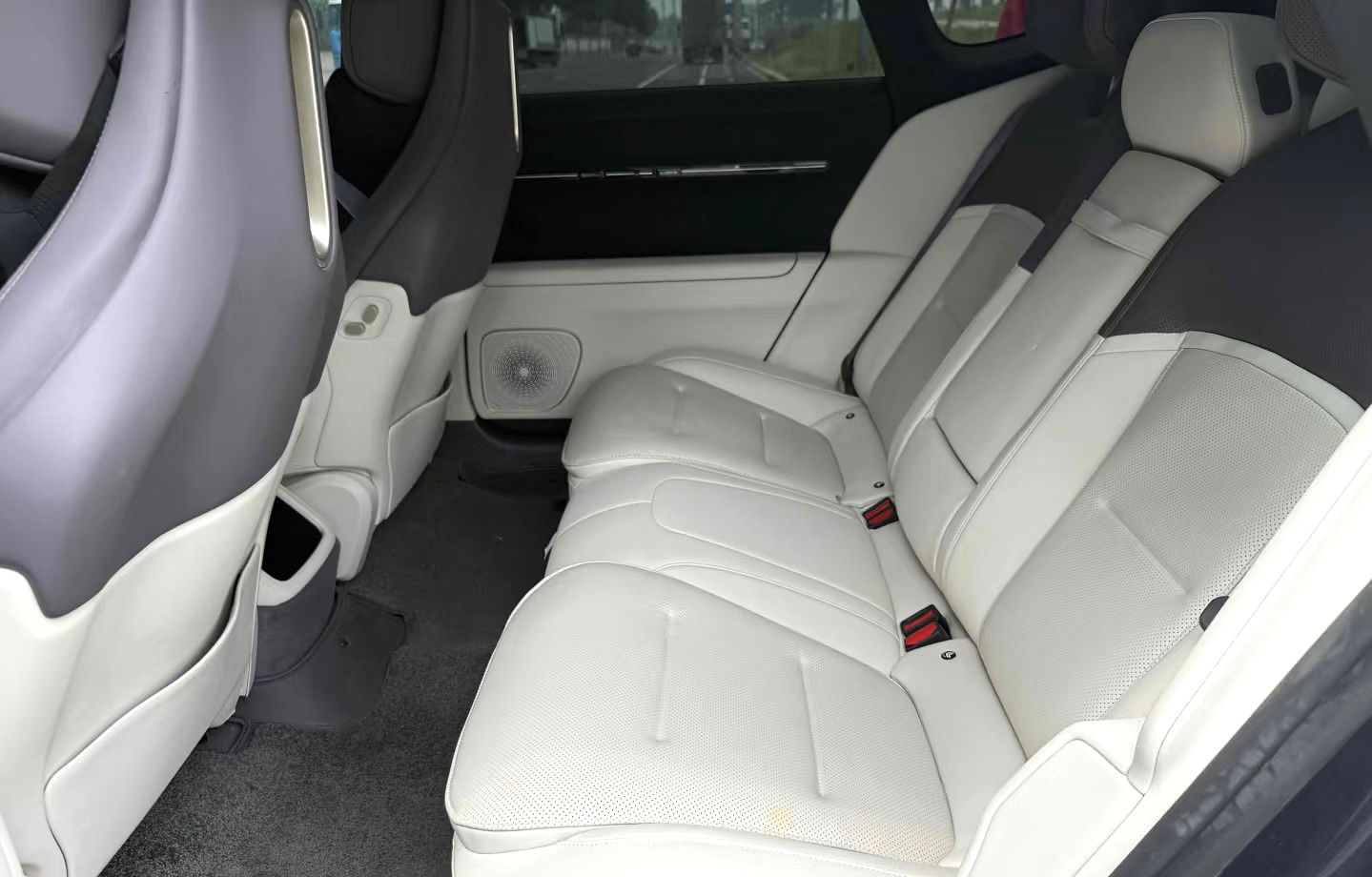 AVATR 2025 AVATR 12 Max Pure Electric RWD