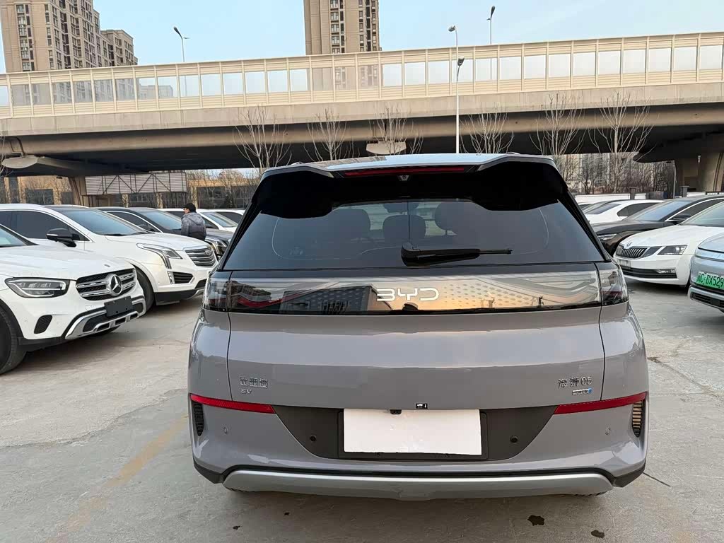 BYD 2025 BYD Sealion 05 EV 520KM Flagship Smart Navigation Edition