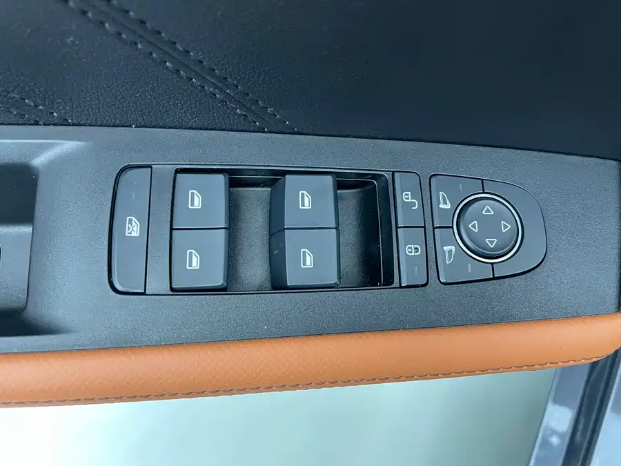 BYD BYD e2 2021 401KM Comfort (EV)