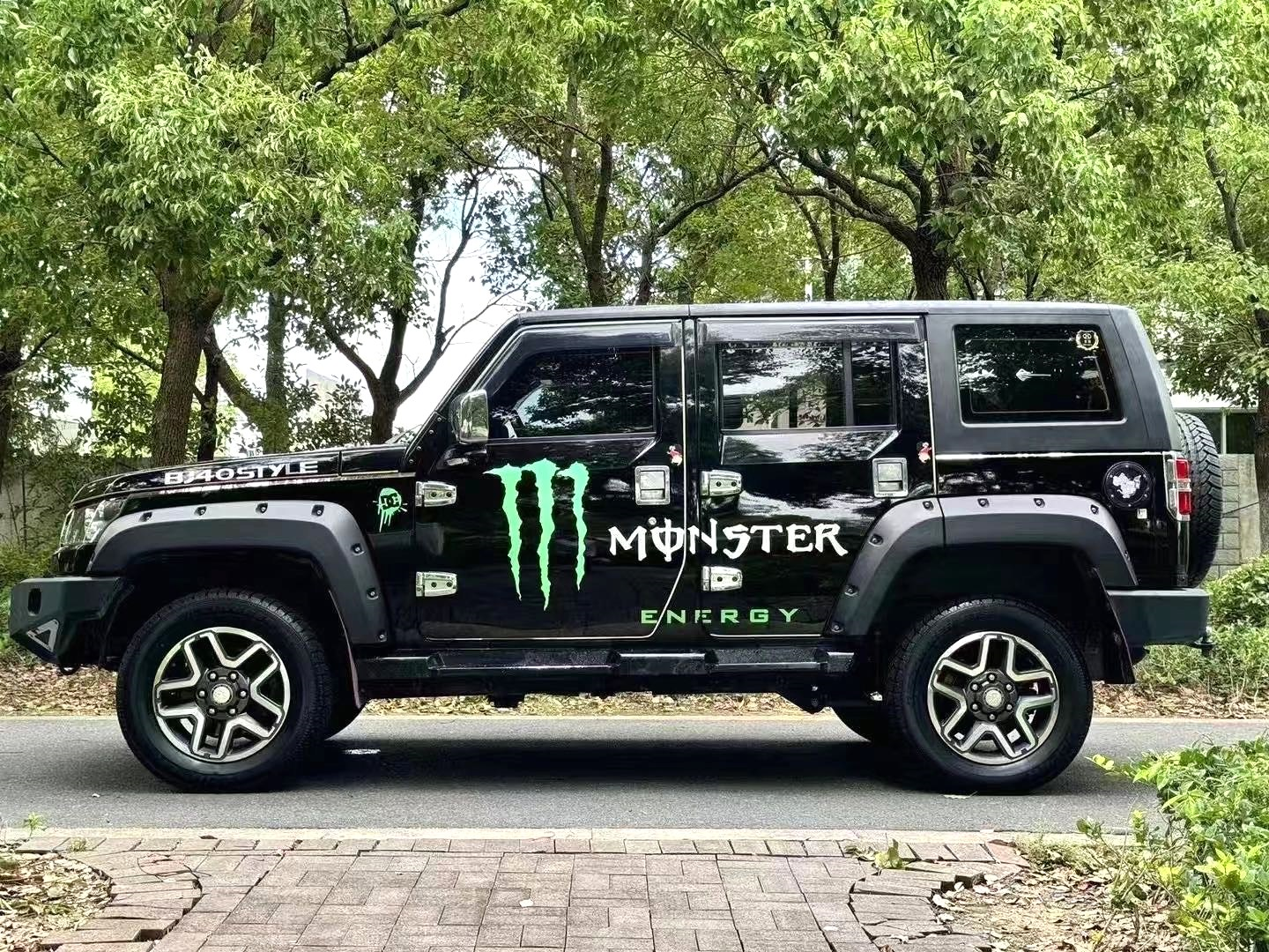 Beijing Off-road Beijing 2017 BJ40L 2.3T 4WD HuanTa Champion Edition Automatic