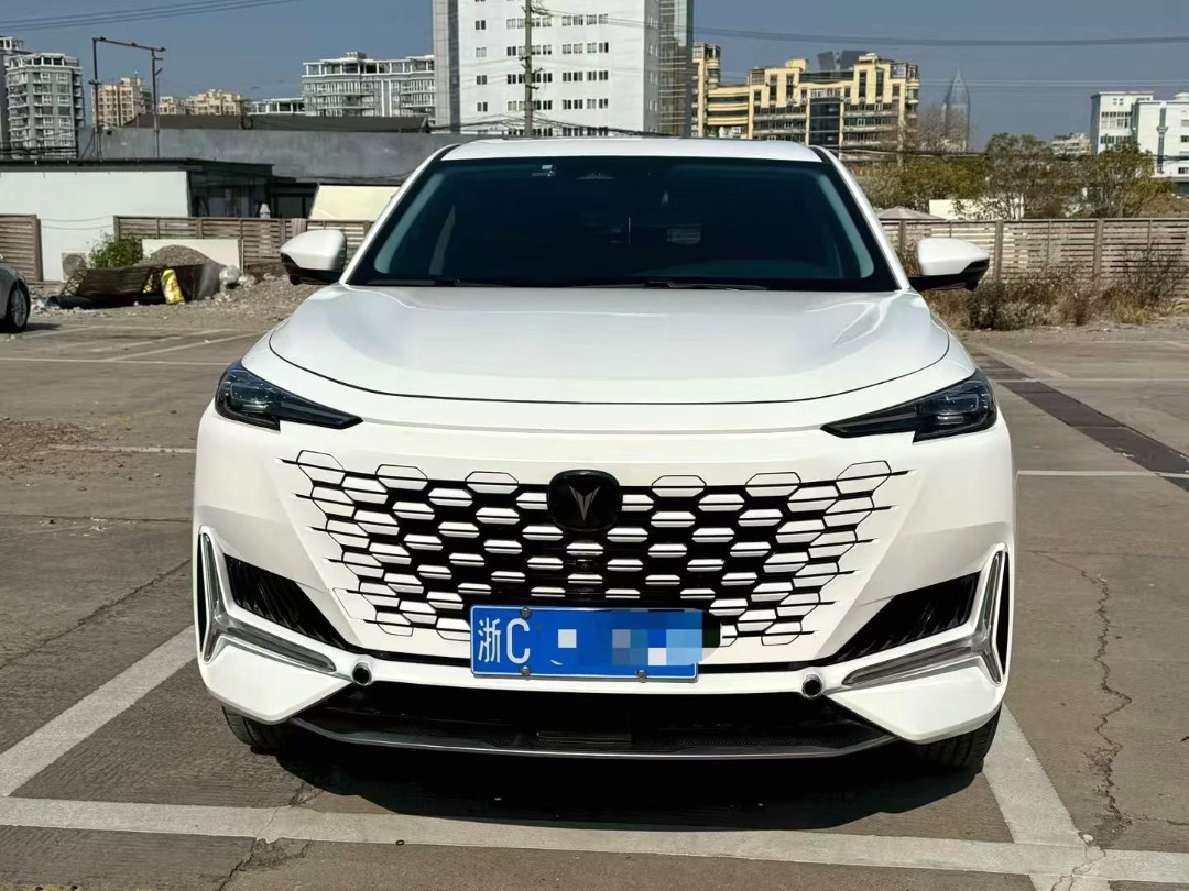 Changan Changan UNI-K 2024 model 2.0T two-wheel drive global version