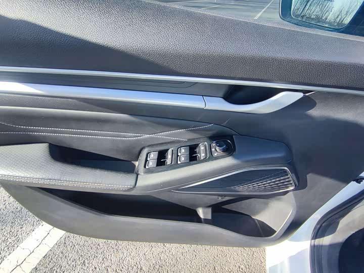 Geely Emgrand 2023 4th Generation Champion Edition 1.5L CVT Flagship