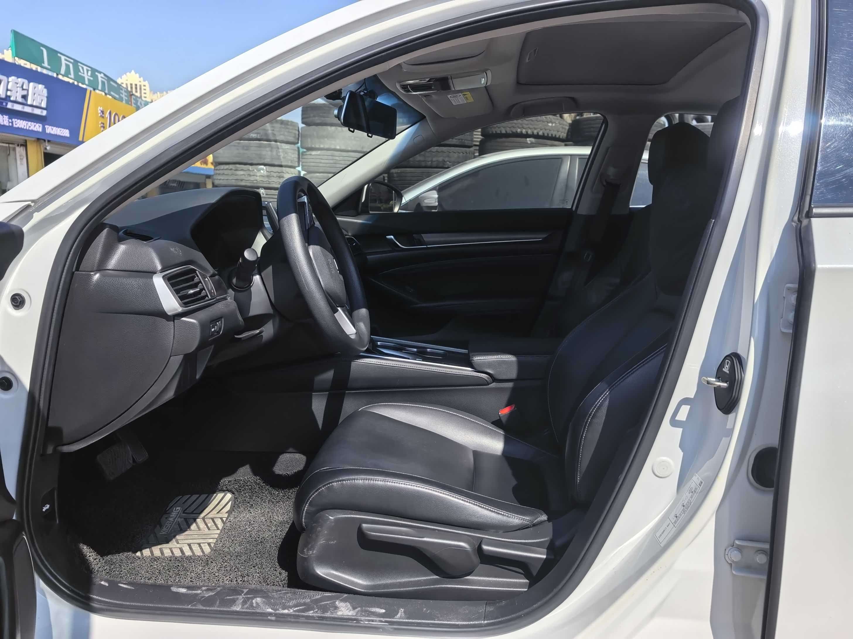 Honda Honda Accord 2018 Model 230TURBO Comfort Edition