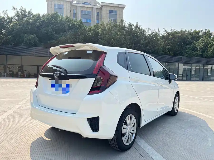 Honda Honda Fit 2016 1.5L LXS CVT Comfort Sunroof Edition