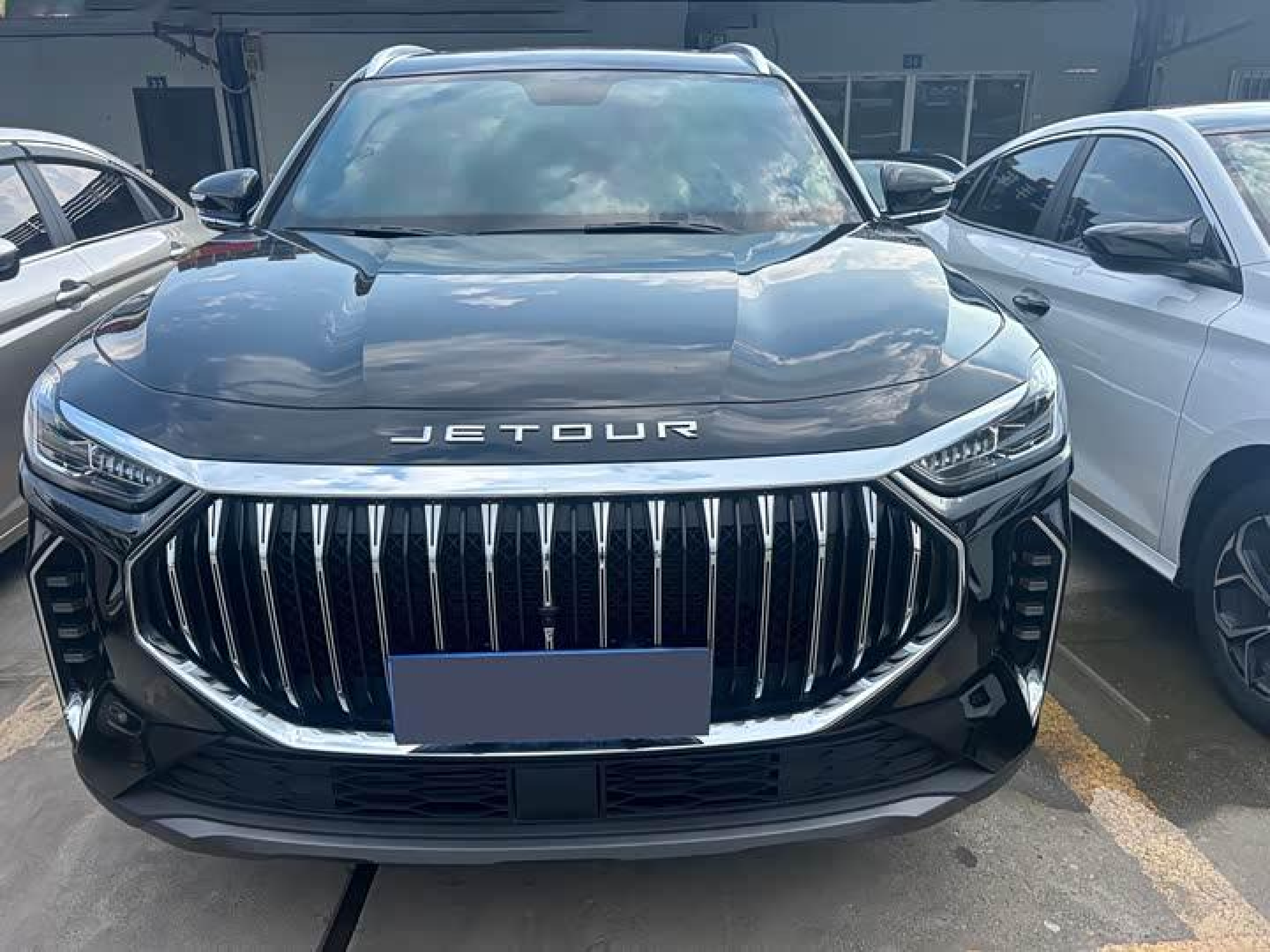 Jetour Jetour X70 PLUS 2023 1.5T DCT Self-Reliant PRO 7-Seater