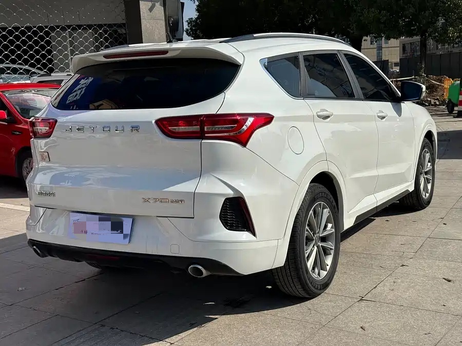 Jetour X70 2021 1.5T DCT Edición Especial I de 5 Asientos