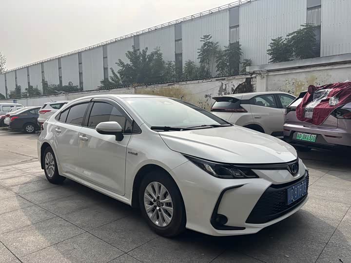 Toyota Corolla 2023 1.8L Smart Electric Hybrid Pioneer Edition