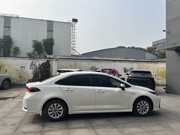 Toyota Toyota Corolla 2023 1.8L Smart Electric Hybrid Pioneer Edition