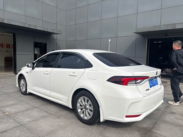 Toyota Toyota Corolla 2023 1.8L Smart Electric Hybrid Pioneer Edition