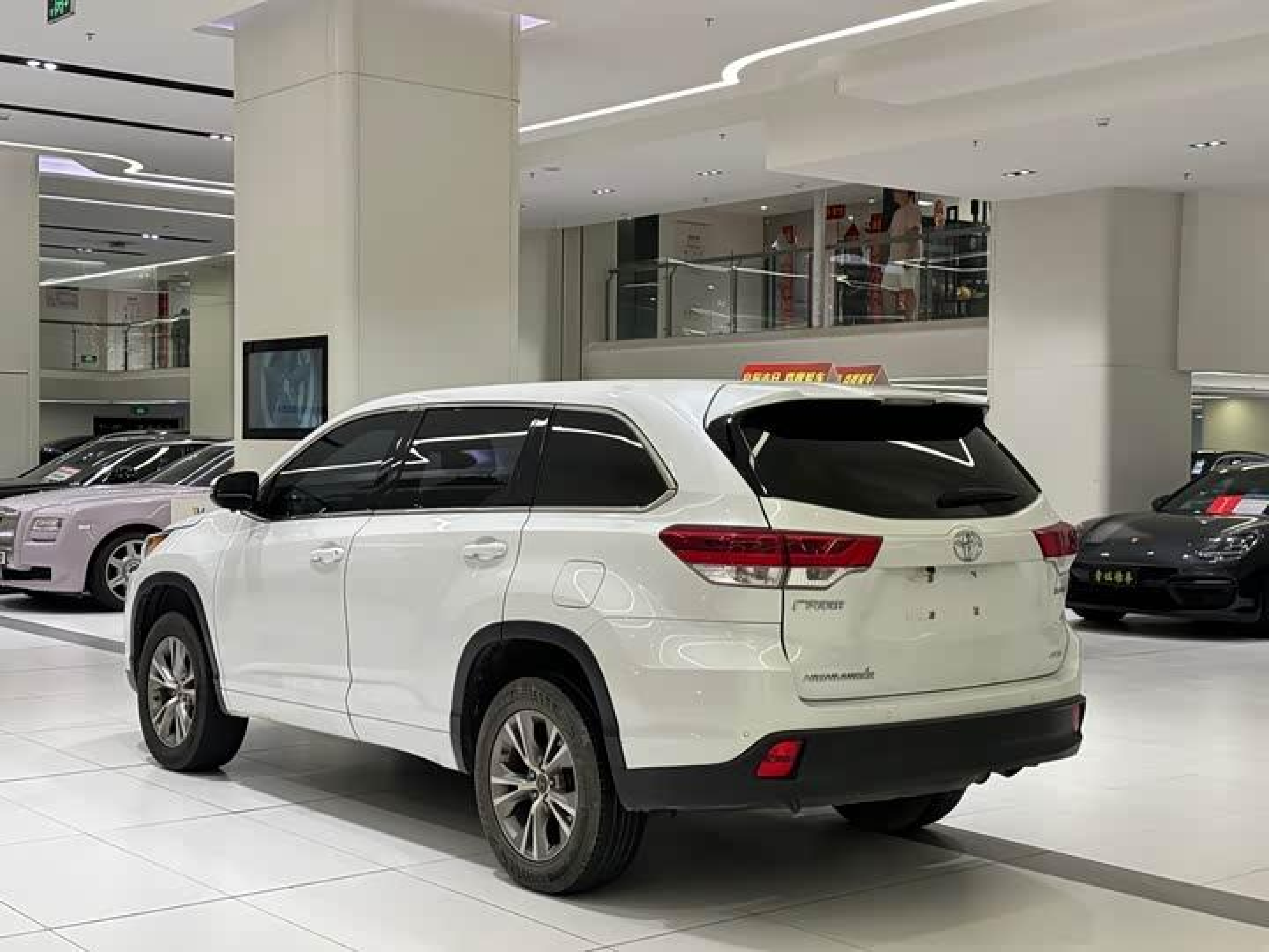 Toyota Toyota Highlander 2021 2.0T AWD Elite Edition 7-seater