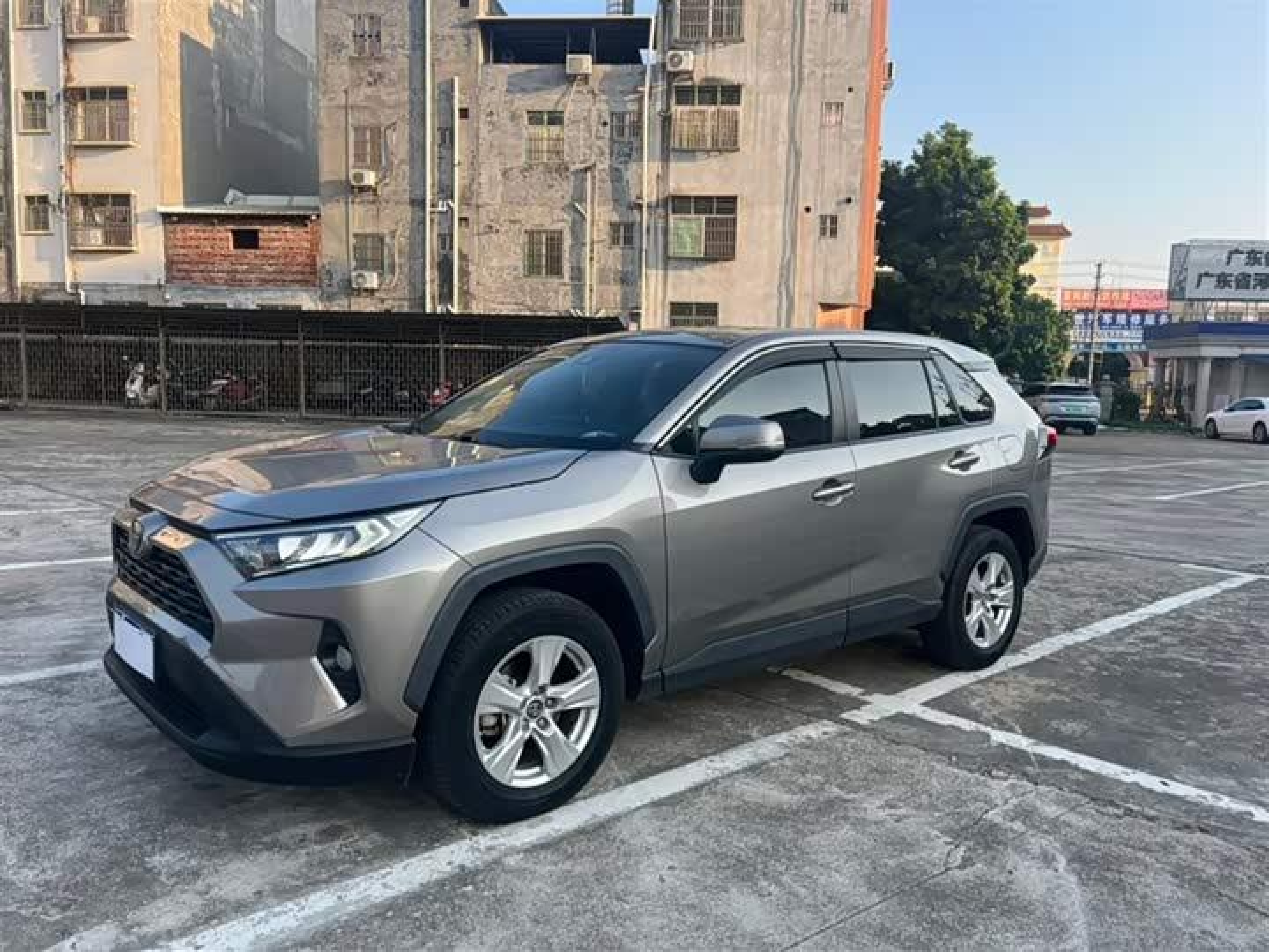 Toyota Toyota RAV4 2020 2.0L CVT 2WD Urban Edition