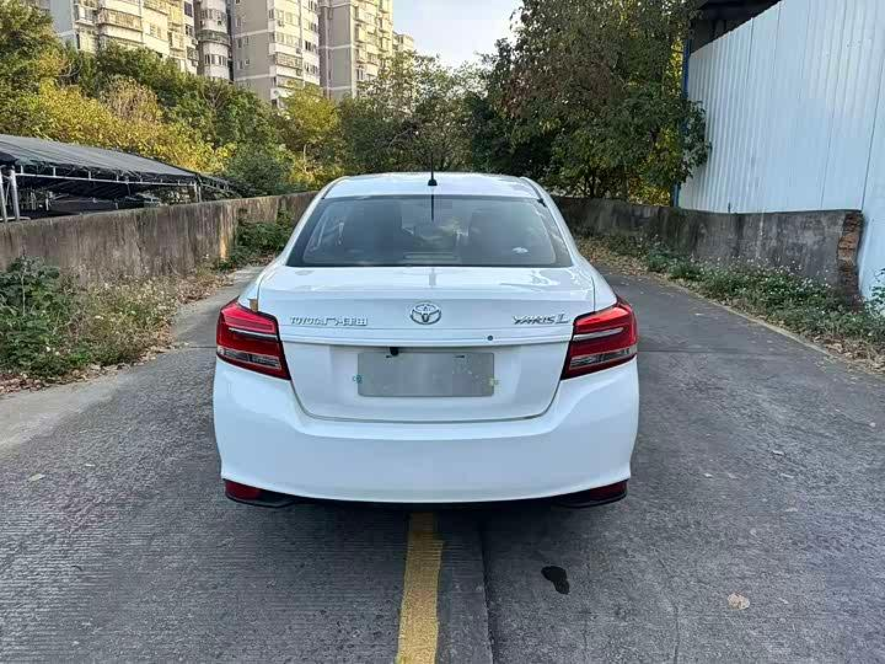 Toyota Toyota YARiS L 2017 1.5E CVT Dynamic Edition