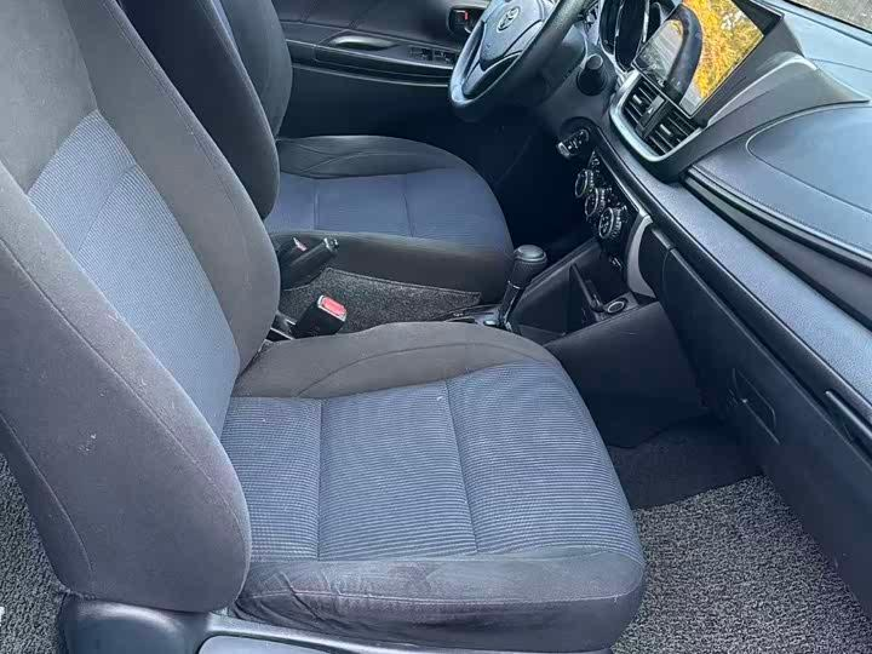 Toyota Toyota YARiS L 2017 1.5E CVT Dynamic Edition