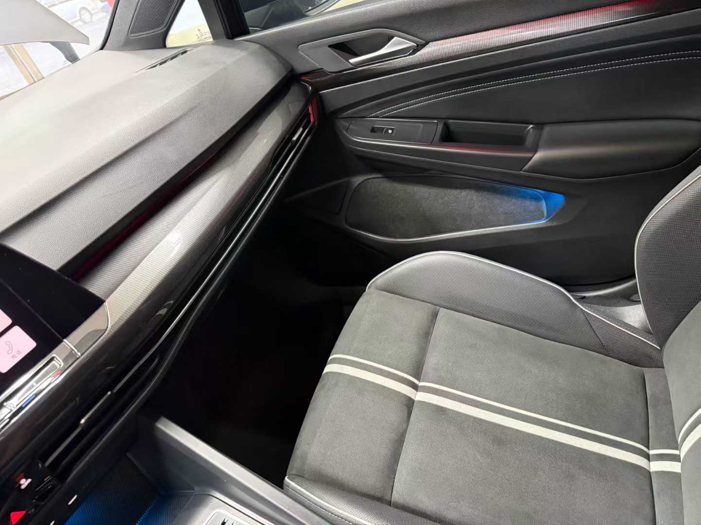 Volkswagen Volkswagen Golf 2021 280TSI DSG R-Line