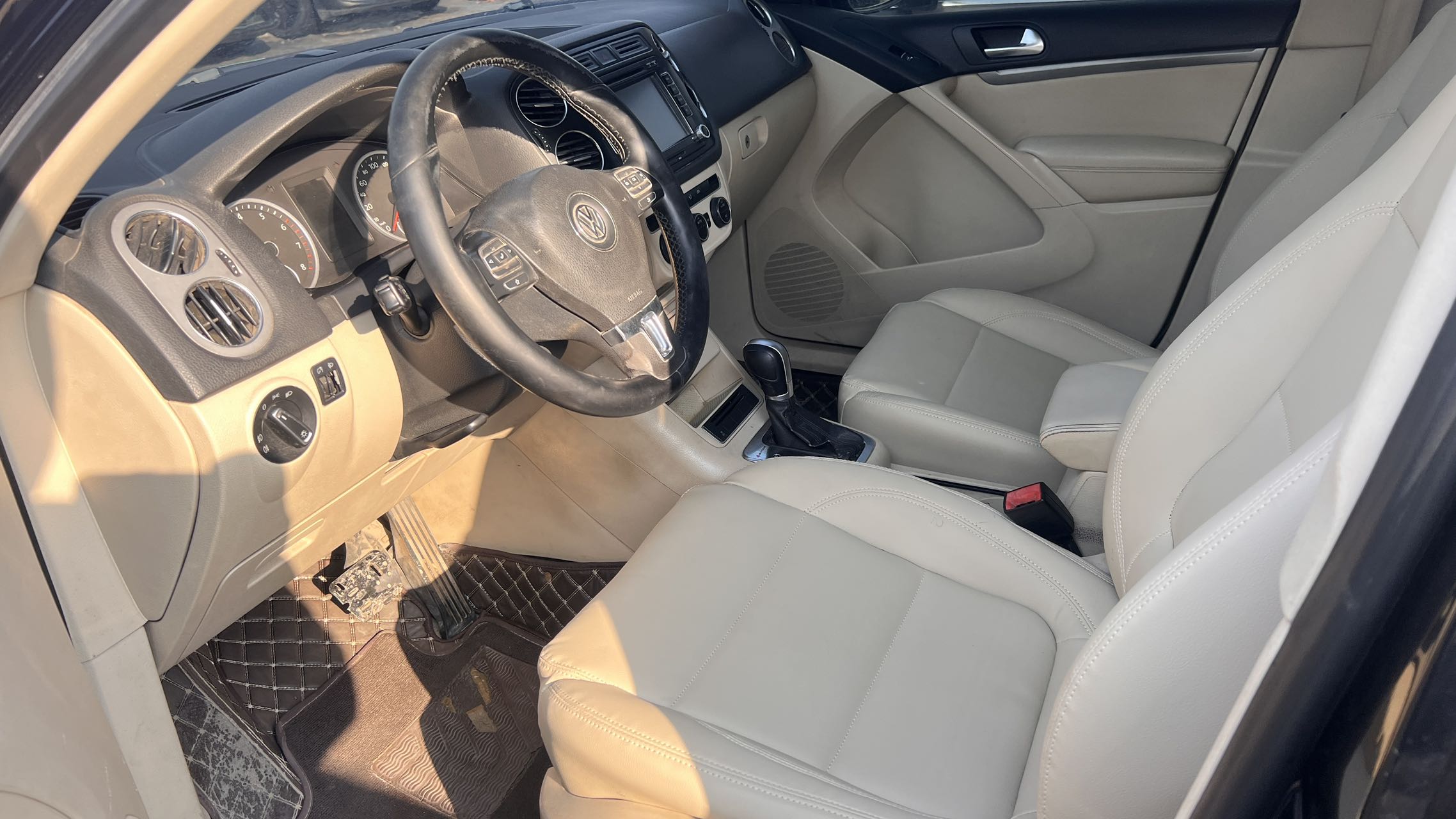 Volkswagen Volkswagen Tiguan 2016 1.8TSI 4Motion Luxury Edition