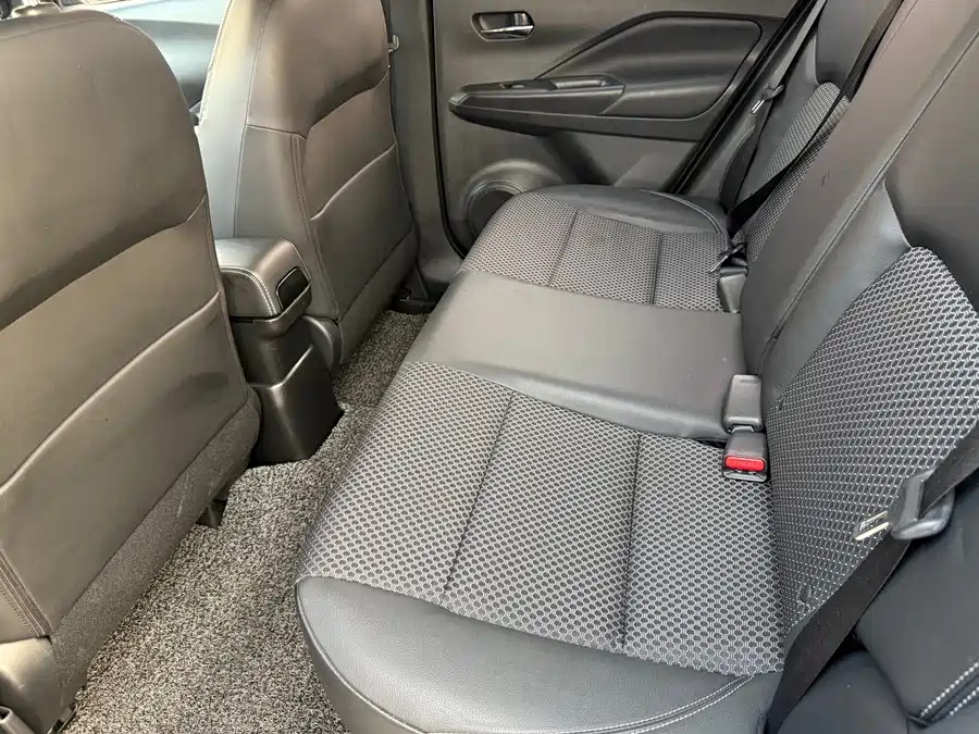 Nissan 2017 Nissan Kicks 1.5L CVT Smart Drive Edition