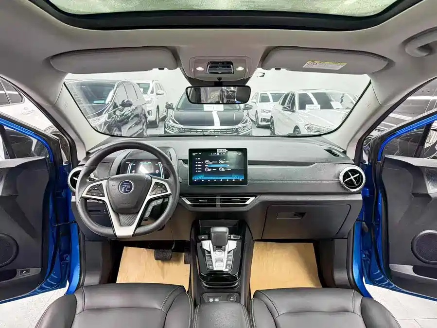 BYD 2019 BYD Yuan EV535 High Energy Navigation Edition