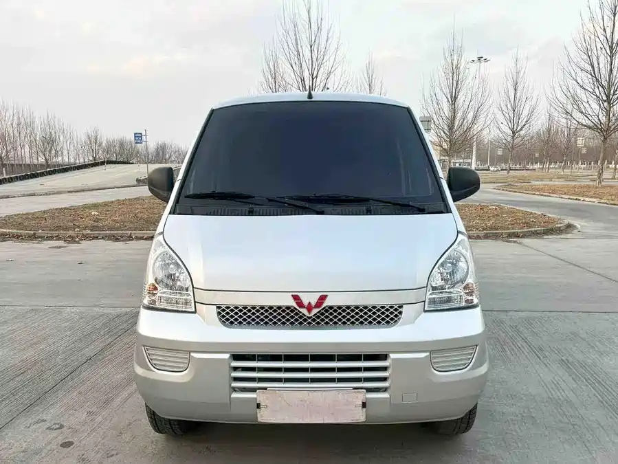 2021 Wuling Rongguang 1.5L Extended Basic Window Van  2-seater L3C