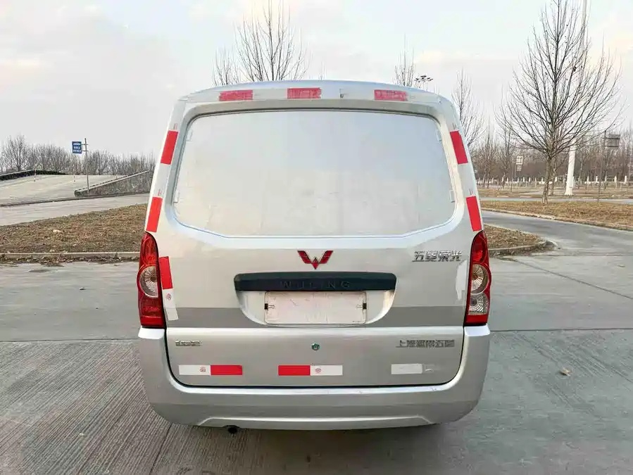 2021 Wuling Rongguang 1.5L Extended Basic Window Van  2-seater L3C