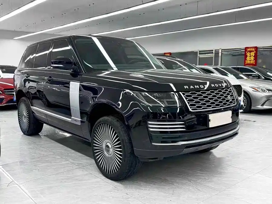 2022 Land Rover Range Rover 3.0 L6 360PS Autobiography