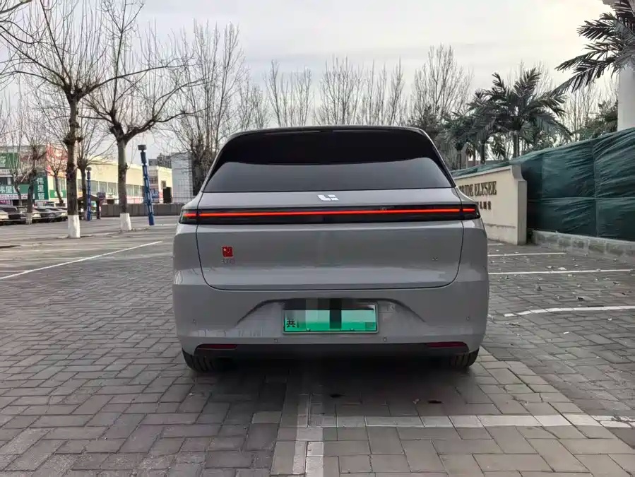 Li Auto 2025 Li L6 Max Smart Refresh Edition (2025)