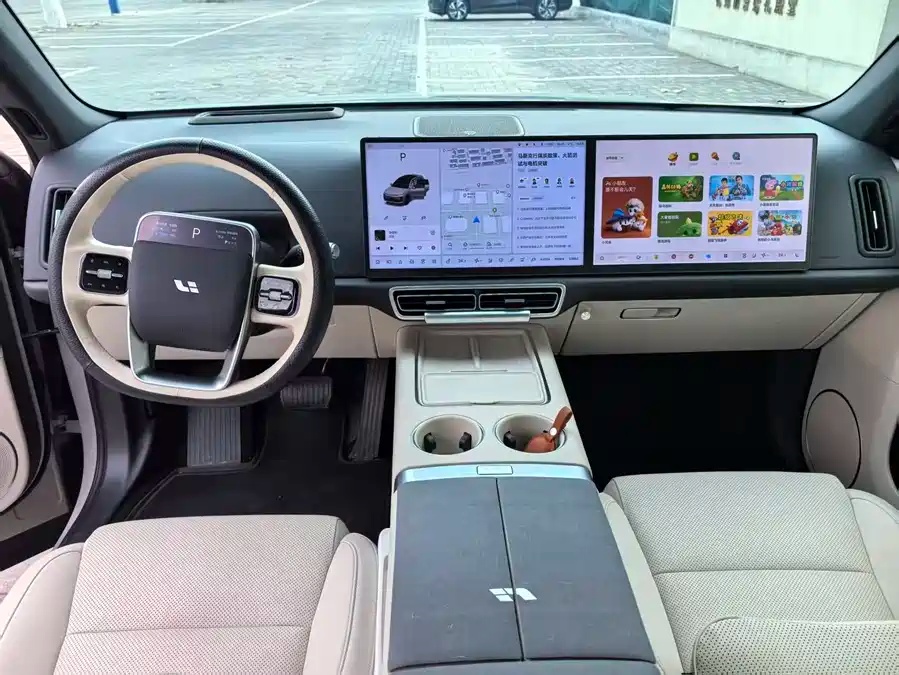 Li Auto 2025 Li L6 Max Smart Refresh Edition (2025)