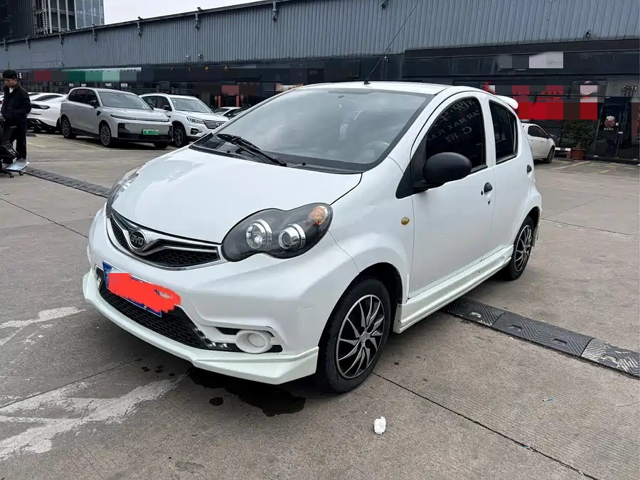 BYD F0 2015 1.0L AMT Xuanku Edition