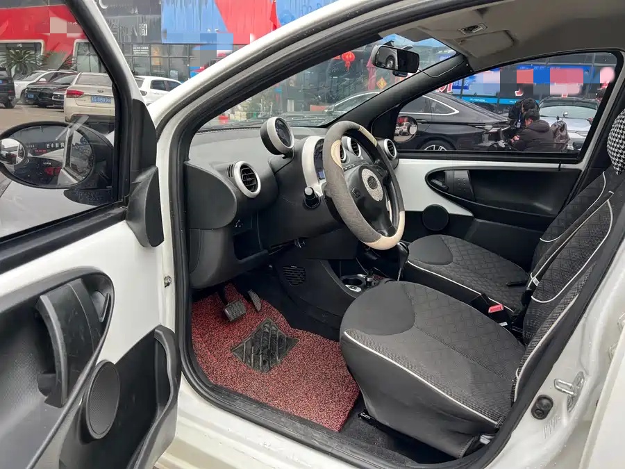 BYD BYD F0 2015 1.0L AMT Xuanku Edition