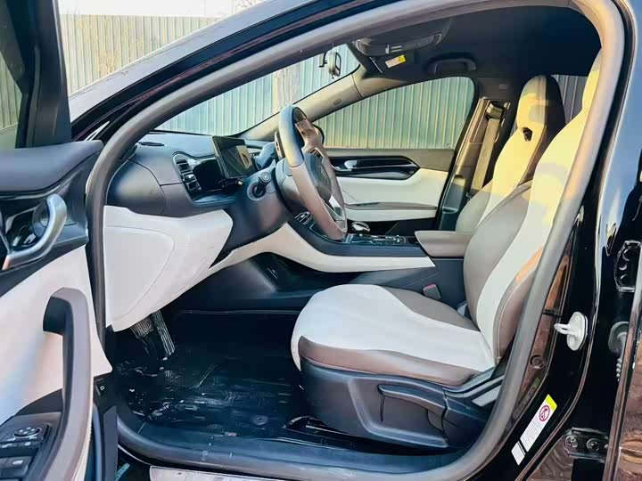 BYD BYD Qin PLUS 2023 Champion Edition DM‑i 55KM Leading Edition