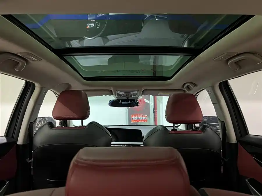 Changan Changan CS75 PLUS 2021 1.5T Automatic Luxury Edition