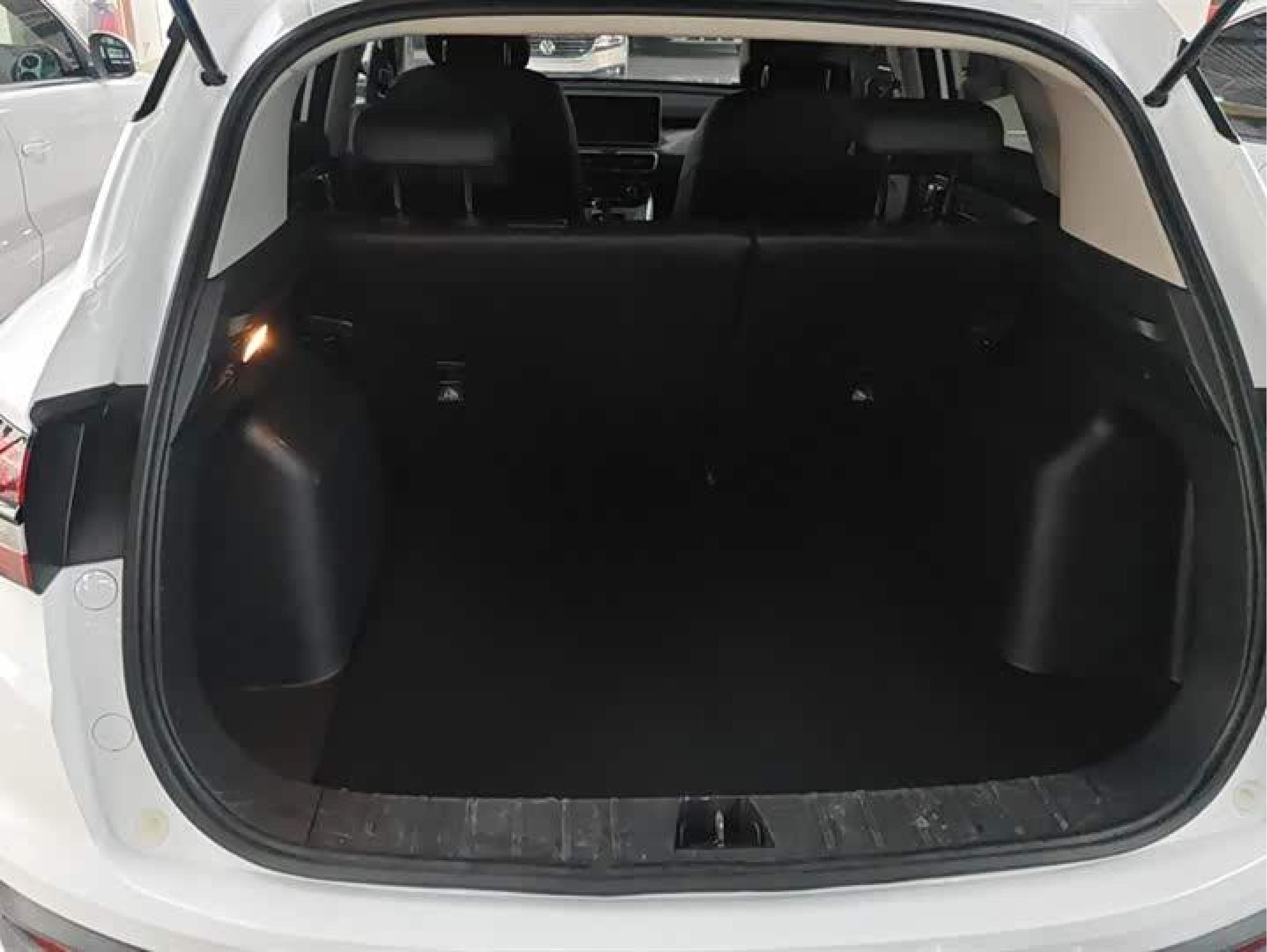 Geely Geely Coolray 2023 1.5T DCT Platinum Edition