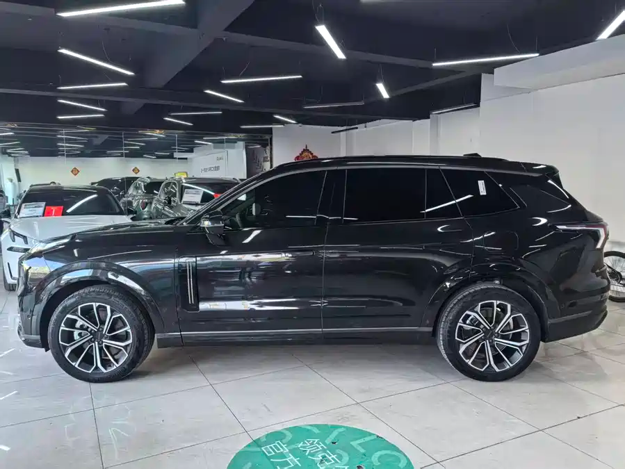 LYNK & CO Lynk & Co 09 EM-P 2024 2.0TD EM-P AWD PRO 7‑Seater