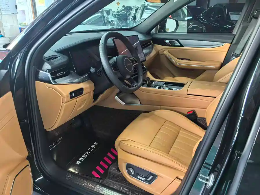 LYNK & CO Lynk & Co 09 EM-P 2024 2.0TD EM-P AWD PRO 7‑Seater