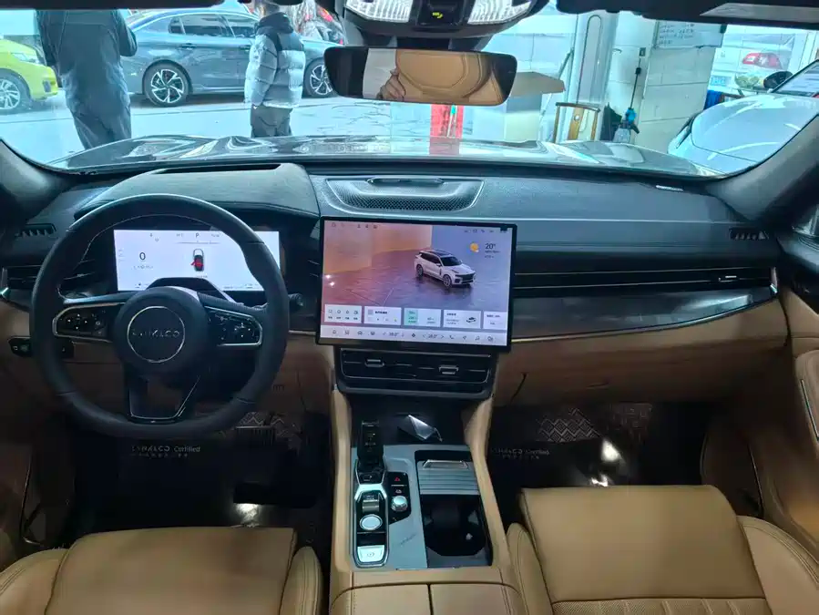 LYNK & CO Lynk & Co 09 EM-P 2024 2.0TD EM-P AWD PRO 7‑Seater