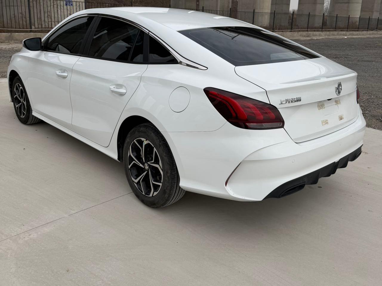 MG MG 5 2023 1.5L 180DVVT Luxury Manual